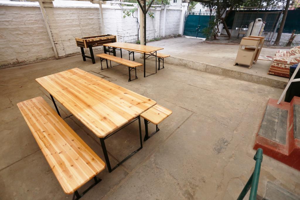 Salvador Hostal & Cafe Сантьяго Экстерьер фото